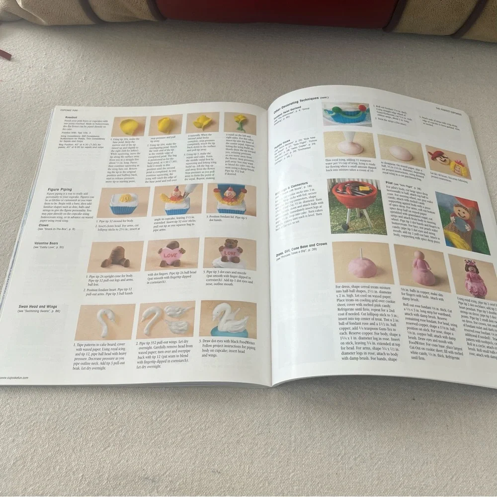Wilton Cupcake Fun Party Book
